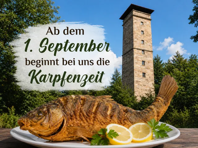 Gebackener Karpfen vor dem Turm der Alten Veste – ab dem 1. September beginnt die Karpfenzeit